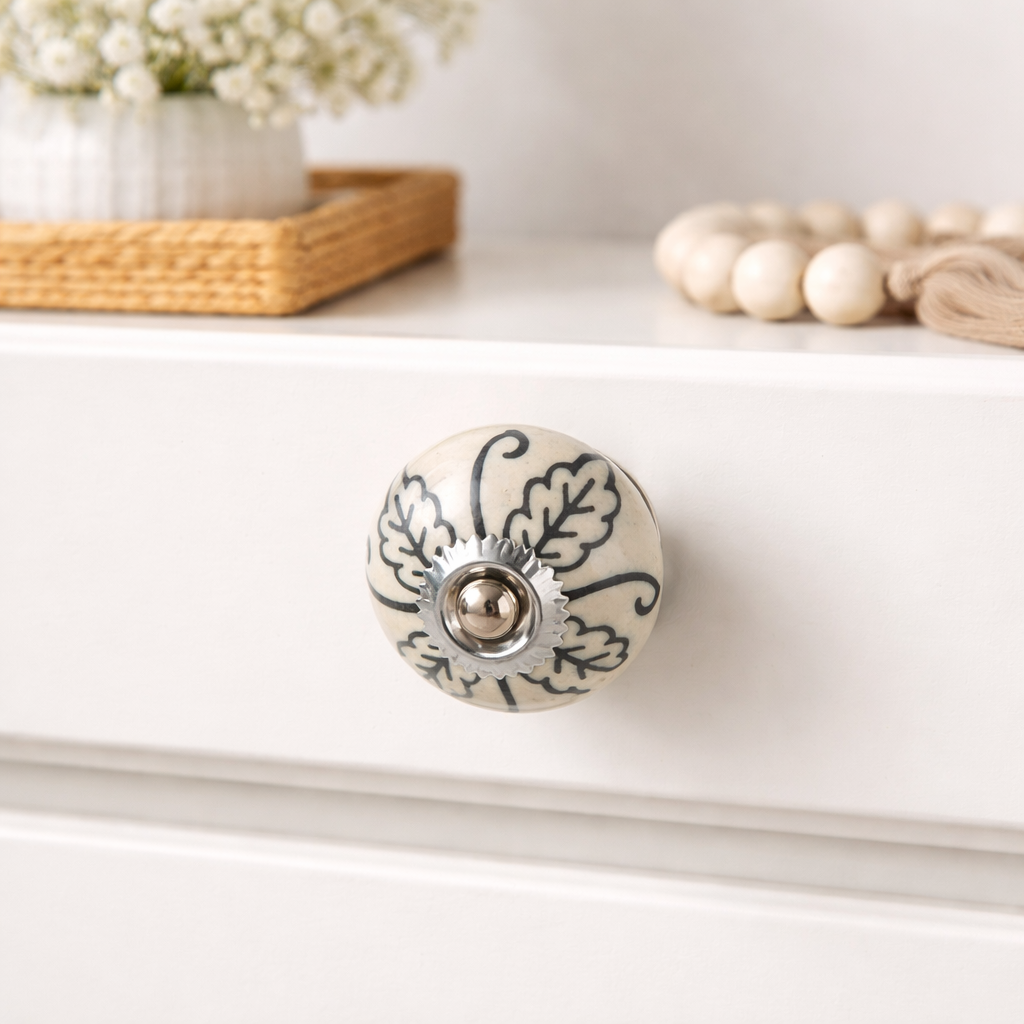 Mela Artisans - Wholesale Knob/Pull - Chambal Gardens Painted Ceramic Knob Set of 12 Indigo White1