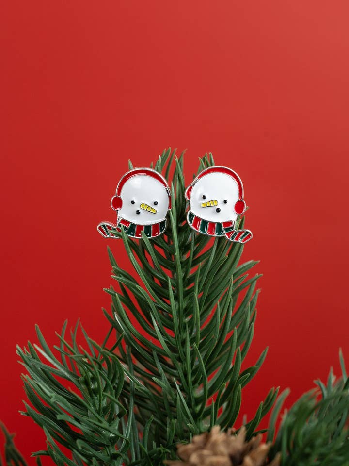 Orecchini a perno natalizi con pupazzo di neve accogliente per la vendita all'ingrosso da parte di Sessori