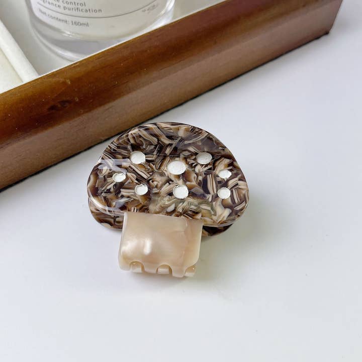 WEST AUSSIE SUPPLIES - Wholesale Hair Clip - Women's - Beau - Fashionable Mushroom Hair Clip