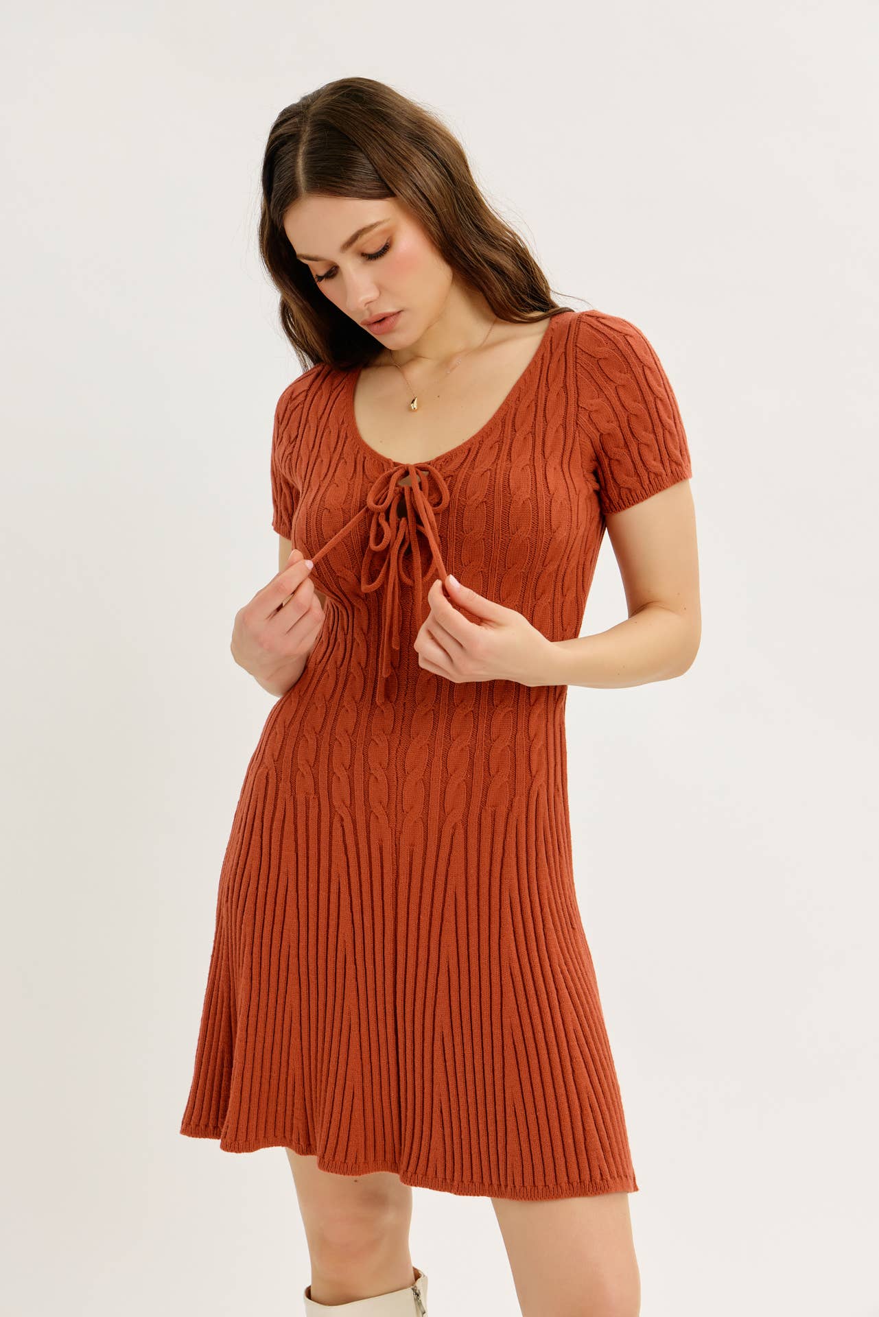 idem ditto - Wholesale Dress - Women's - BODY HUGGING FLIRTY CABLE KNIT SWEATER MINI DRESS2