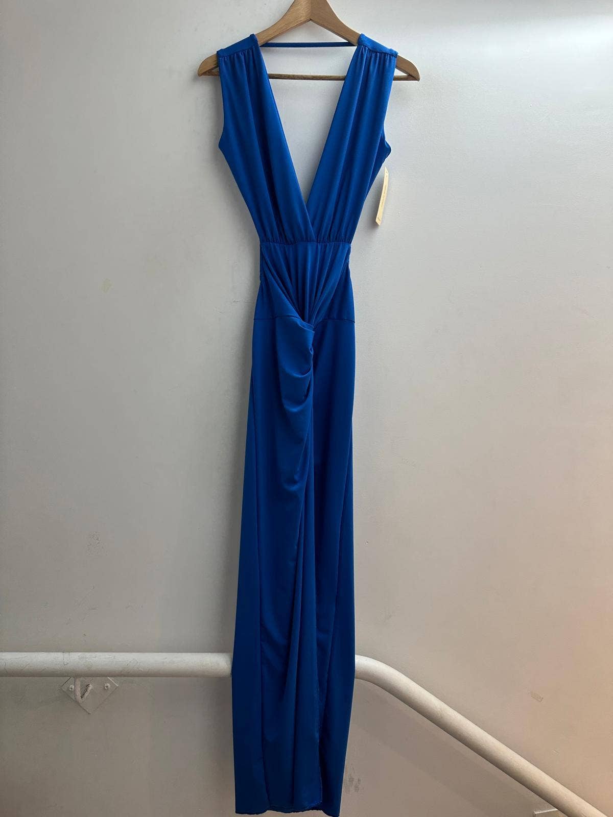 LORIANE – wholesale Dress – Women's – 5997 Plain long dress with open back one size9