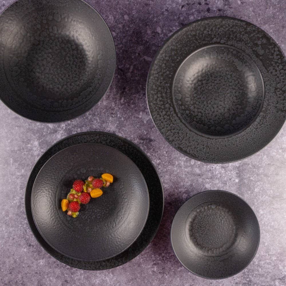 TABLESETTERS LIMITED - Vente Assiette - Assiette à dîner martelée Mesa Ceramics 27 cm4