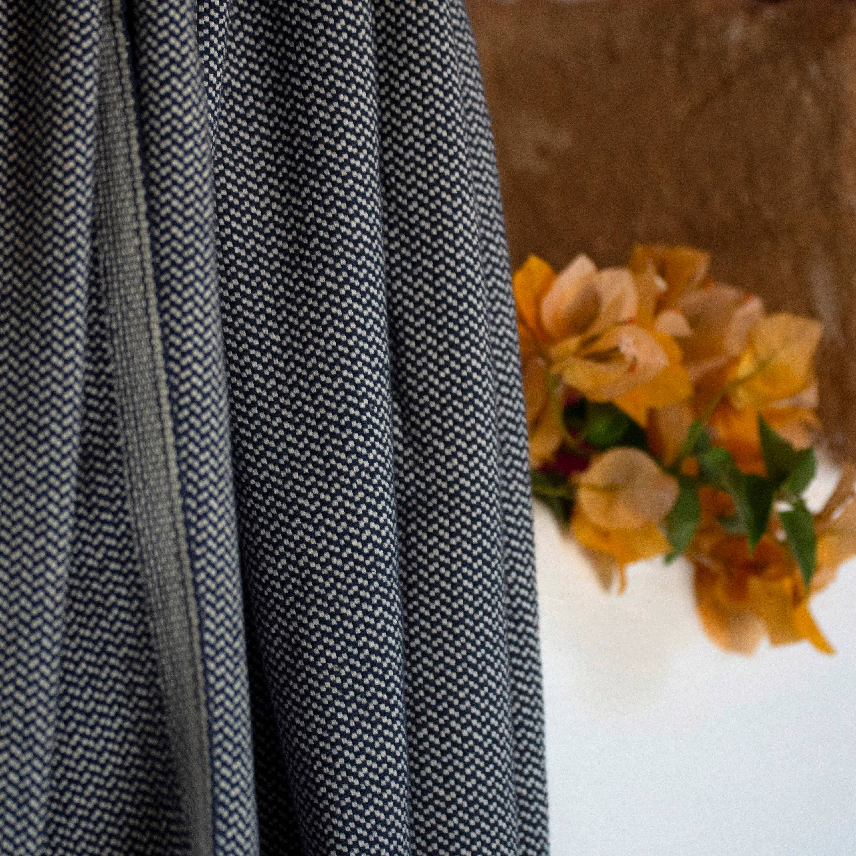 loom.ist - Wholesale Throw Blanket - Pebble Throw16