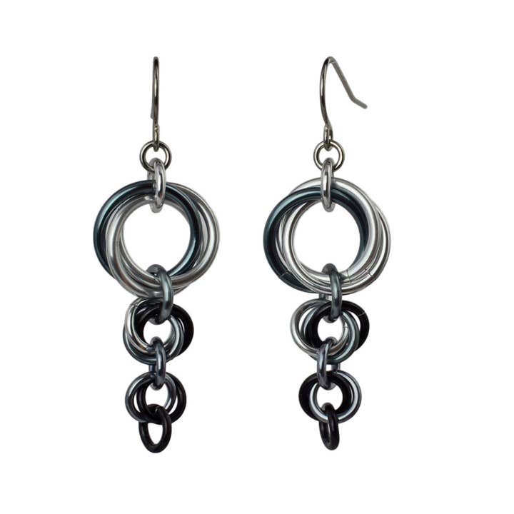 Boucles d'oreilles Comet Métal Noué - Industriel pour la vente par Rebeca Mojica Jewelry