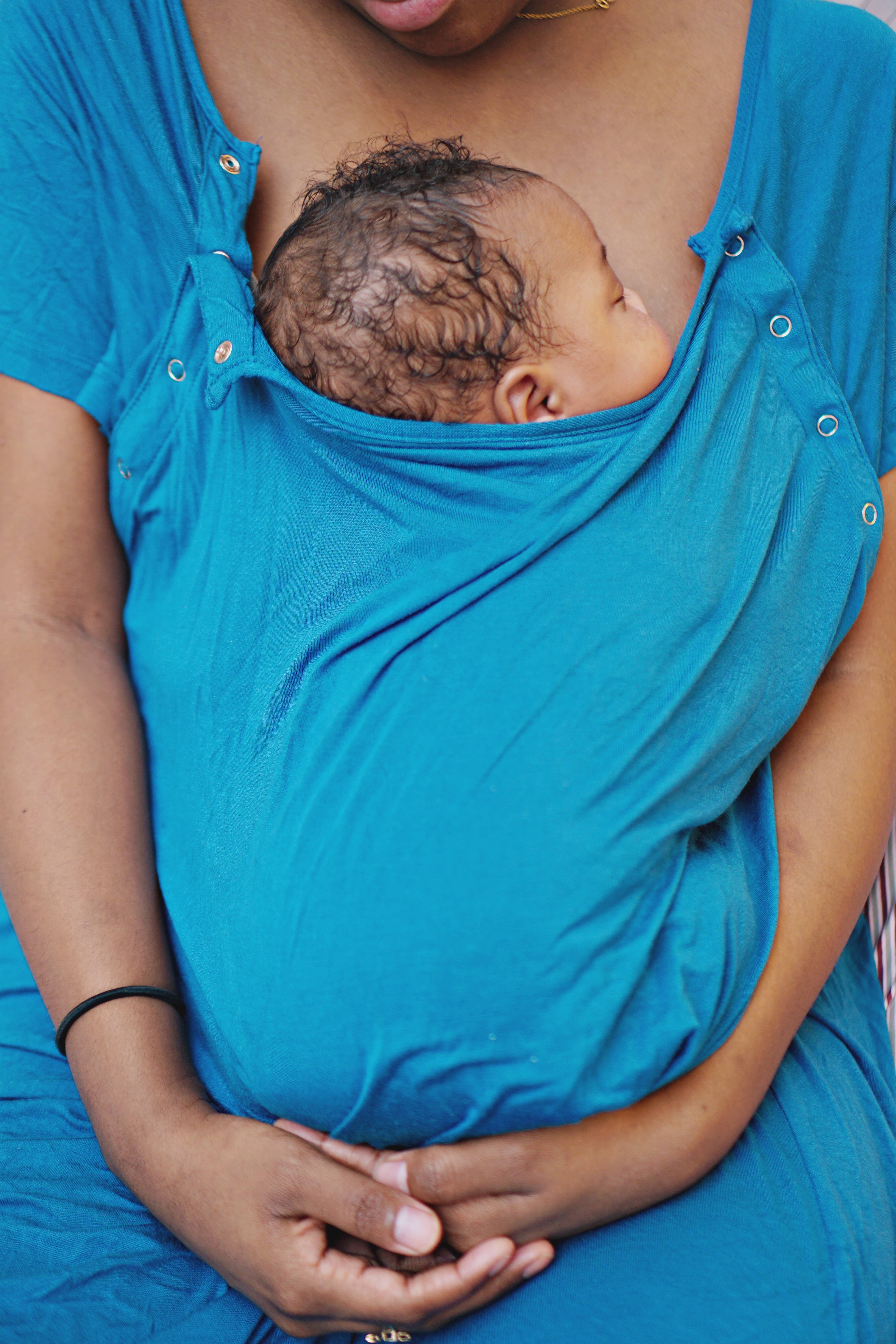 Three Little Tots - Wholesale Dress - Maternity - Blue Maternity Mommy Labor and Delivery/ Nursing Gown23