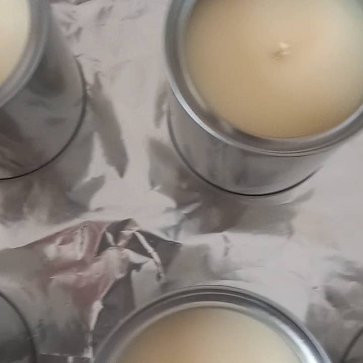 Fred & Lily Home Fragrance & Cosmetics – wholesale Jar/filled candle – Paint Pot Style Scented Candle - White/Private Label 250g4