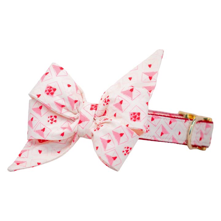 Verzonden met liefde Belle Bow hondenhalsband voor wholesale door Crew LaLa