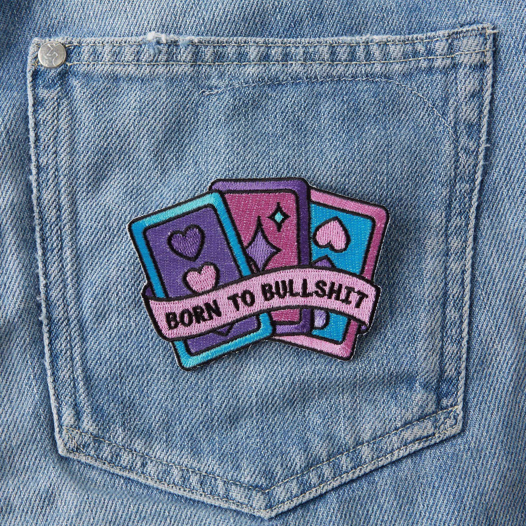 Punky Pins – Emblema por atacado – Born to Bullshit bordado de ferro no remendo3