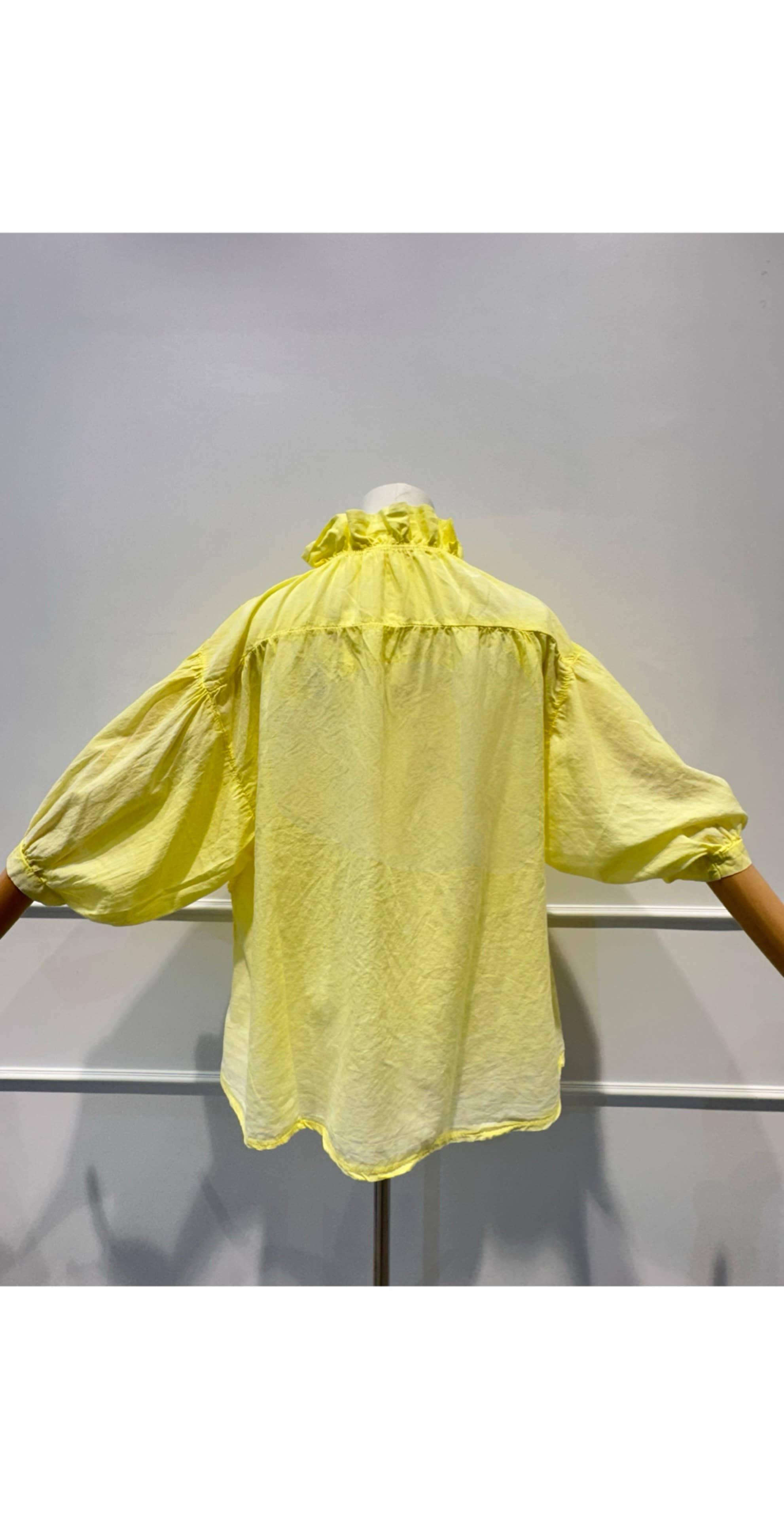 AMARIA - Wholesale Blouse - Women's - 9852 - Embroidered Blouse with Puff Sleeves and Raised Embroidery4