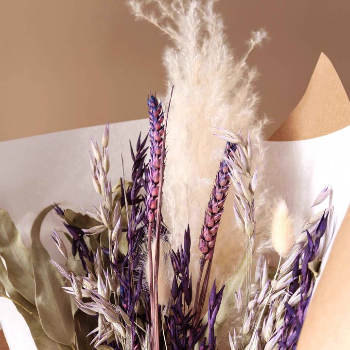 Lalovliy – Großhandel Getrocknete/gepresste Blumen – Trockenblumen Strauß Lila1