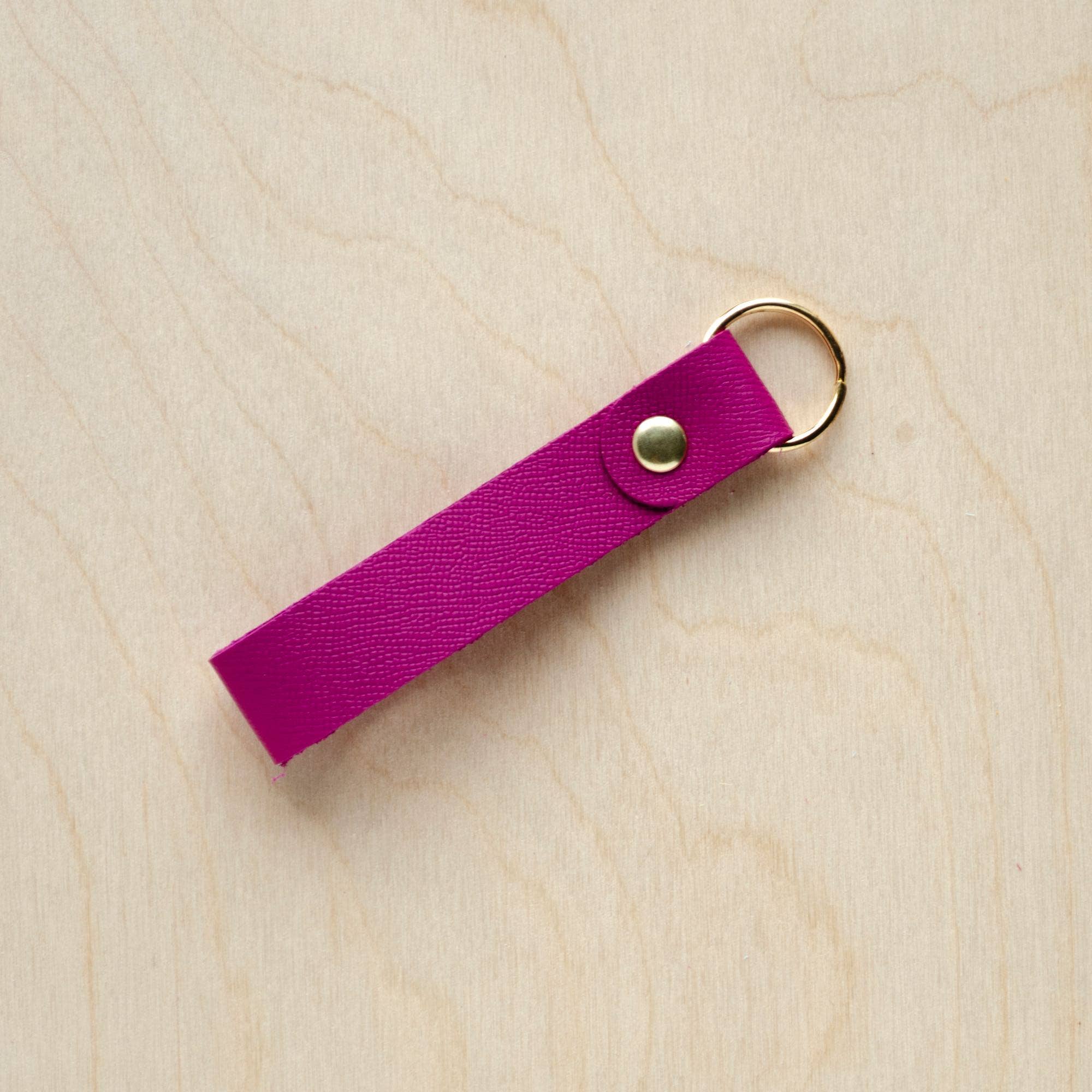 Studio Lowen – wholesale Keychain – Women's – Leather Loop Key Rings17