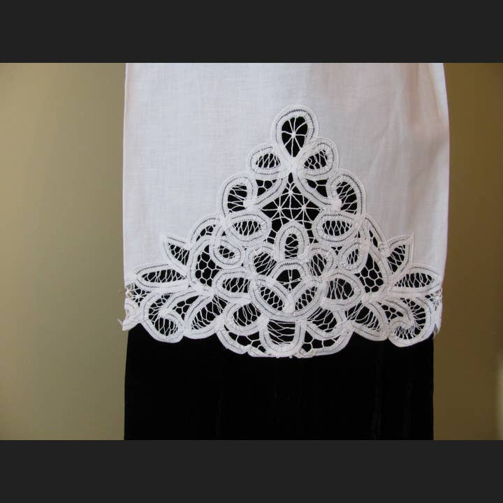 Eastern Sunrise Lace And Linens Inc. - Wholesale Apron - Bib Apron Cotton Simply Battenburg Lace Handmade