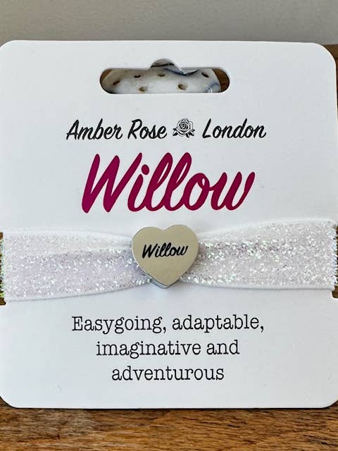 Gepersonaliseerde glitterarmband en haarband van Willow voor wholesale door Gifted Wholesale Ltd