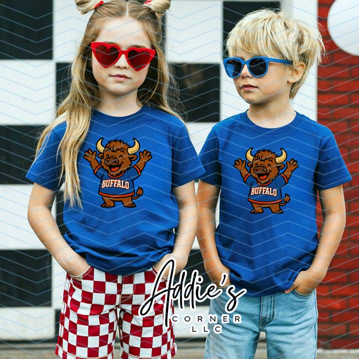 T-shirt de football Buffalo pour la vente par Addie's Corner