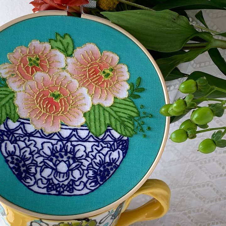 Rikrack - Wholesale Embroidery/Cross Stitch Supplies - Peony Embroidery Kit7