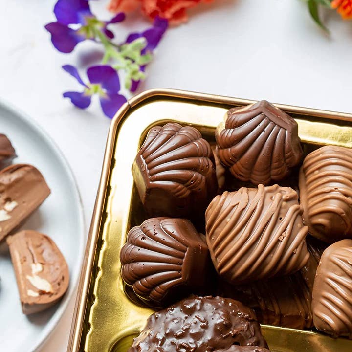 Bonnie & Pop - Wholesale Chocolate Box - But First, Chocolate Gift Box2