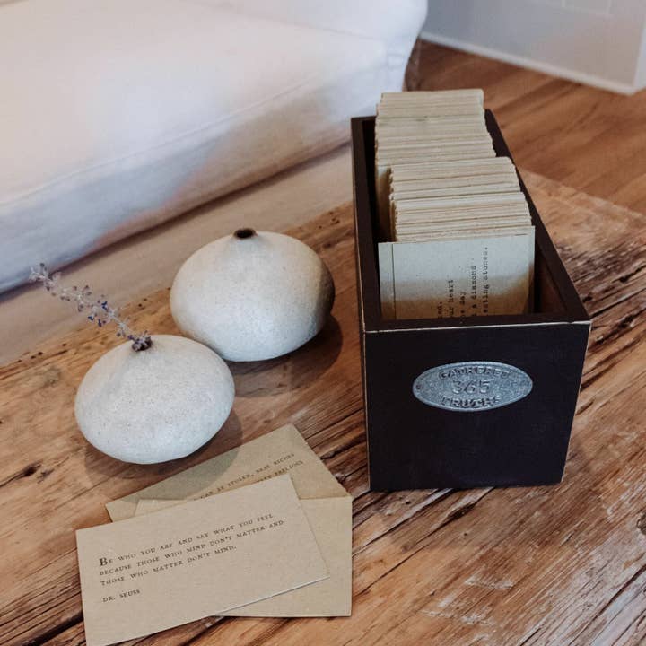 Sugarboo & Co - Wholesale Decorative Box - 365 Gathered Thoughts Box