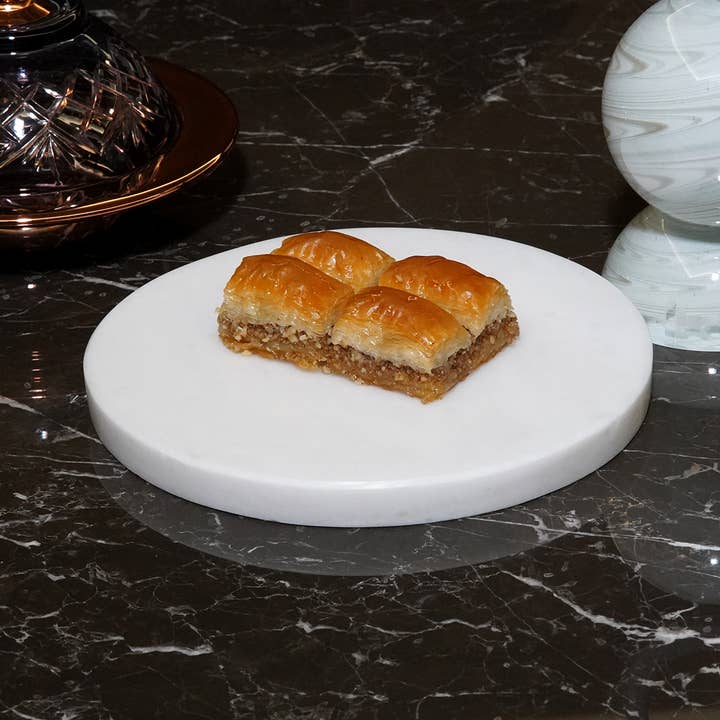 Kocak Premium Vierkante Walnoot Baklava - Klassieke Turkse Zoetigheid - 1kg voor wholesale door Aladdin