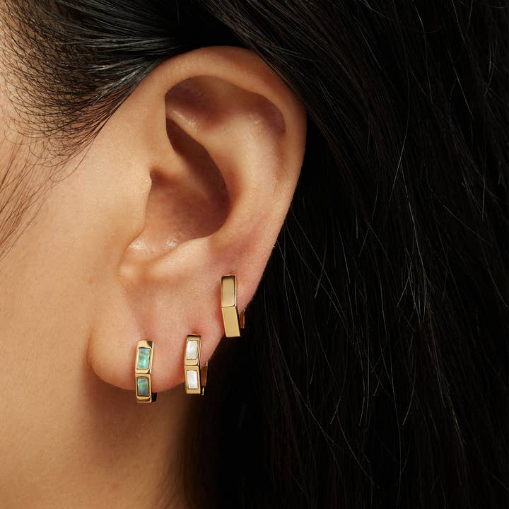 Mod + Jo – wholesale Huggieörhängen – Ari Inlay Hexagon Huggies3