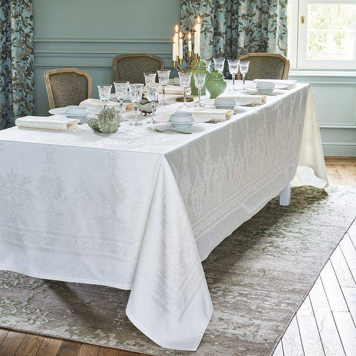 Beauregard White Tablecloth, Cotton for wholesale by Garnier Thiebaut