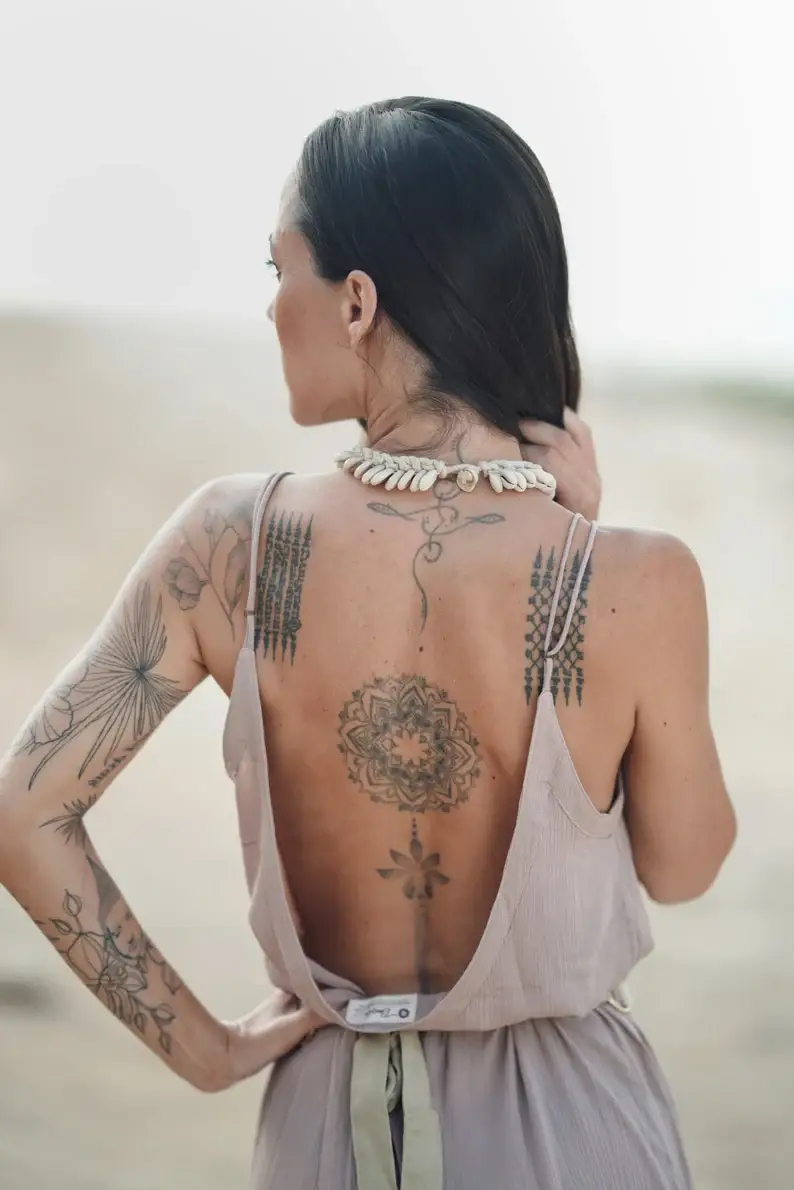 Bonisita – Engroshandel Perlehalskæde – Vintage halskæde med cowrie-skjell fra Papua6