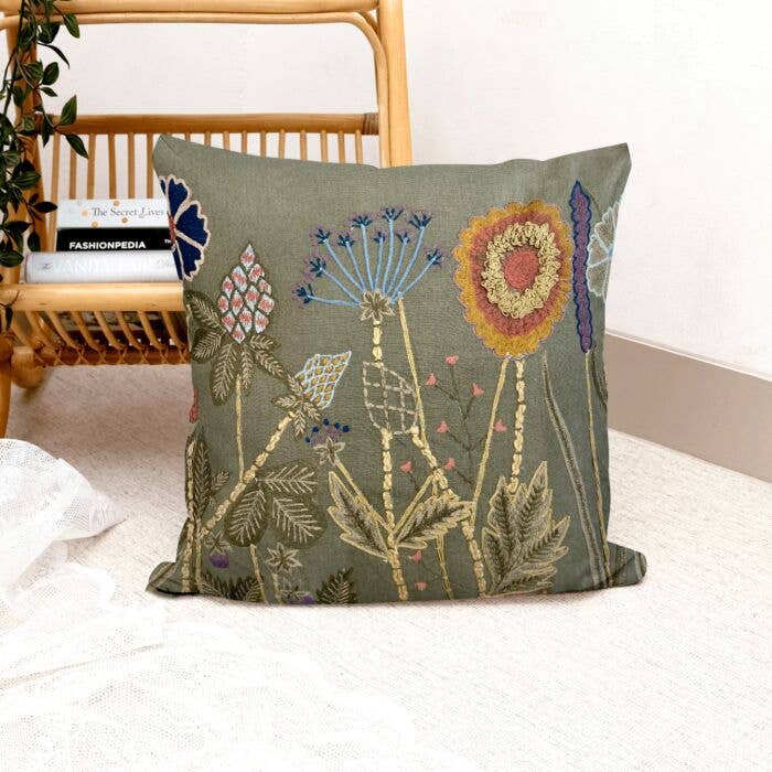 STP - Wholesale Throw/Decorative Pillow - Wild Flowers Cotton Embroidered Pillow in Light Gray1
