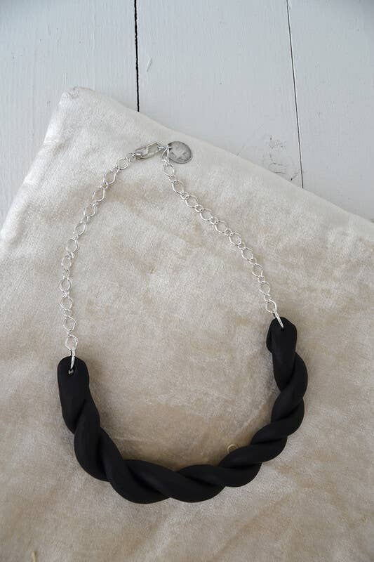 Jewelry By Elina Dahl - Wholesale Link & Chain Necklace - Necklace, twisted.2