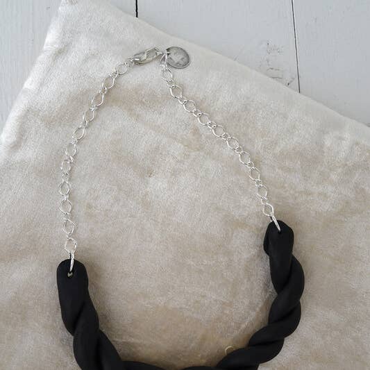 Jewelry By Elina Dahl - Wholesale Link & Chain Necklace - Necklace, twisted.2