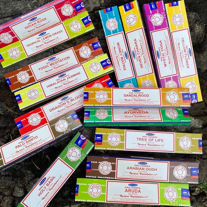 Magnifique Hearts - Wholesale Incense - Satya Nag Champa Random Incense - Priced per 1 Box of 15g