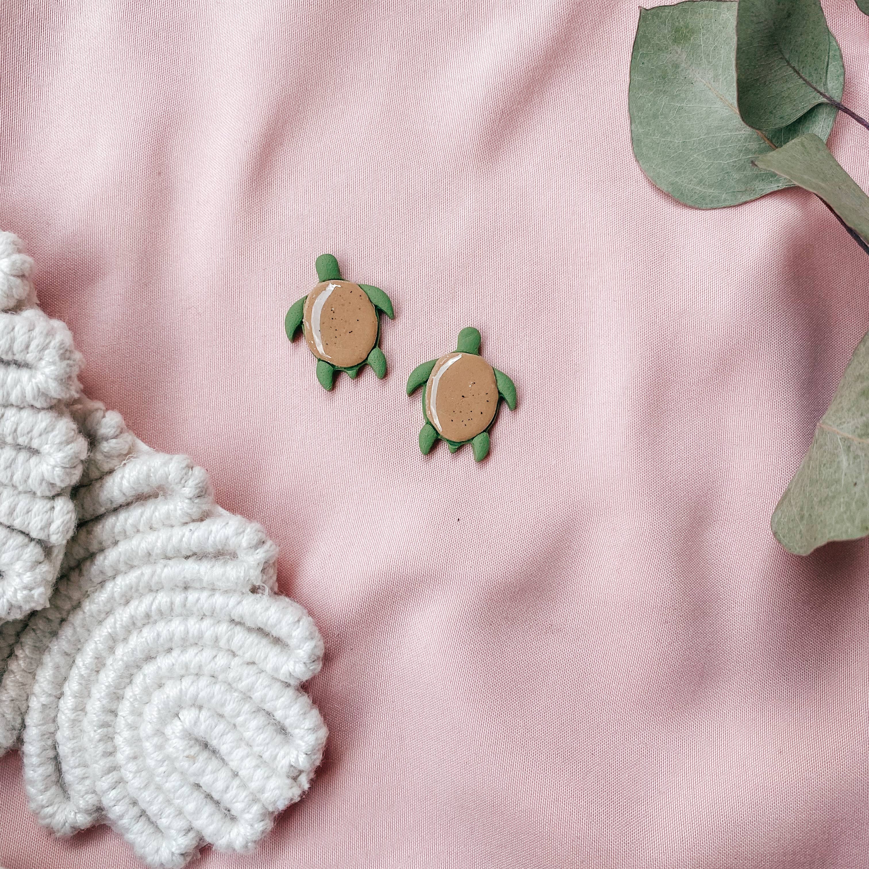 ClayWithA - Wholesale Stud/Post Earrings - Turtle Studs2