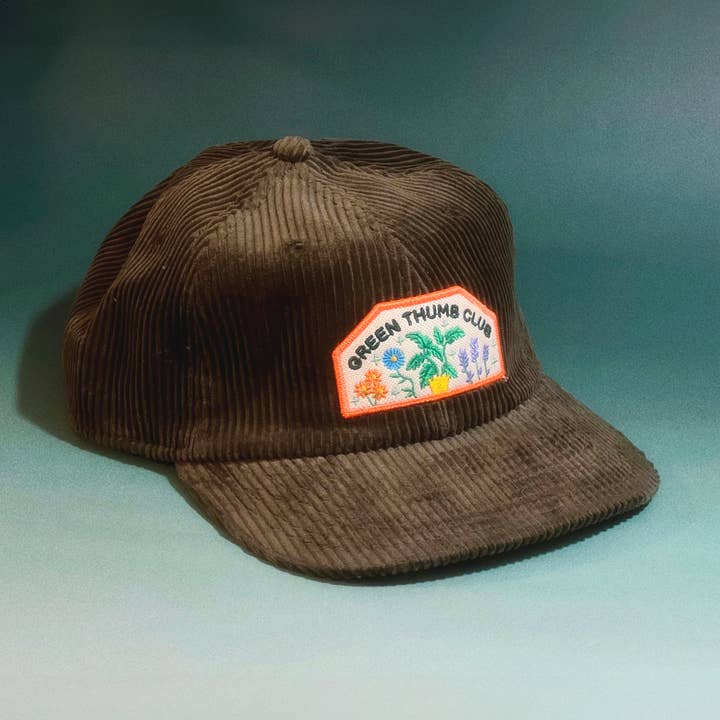 Bonnet en velours côtelé Green Thumb Club pour la vente par The Space Bureau