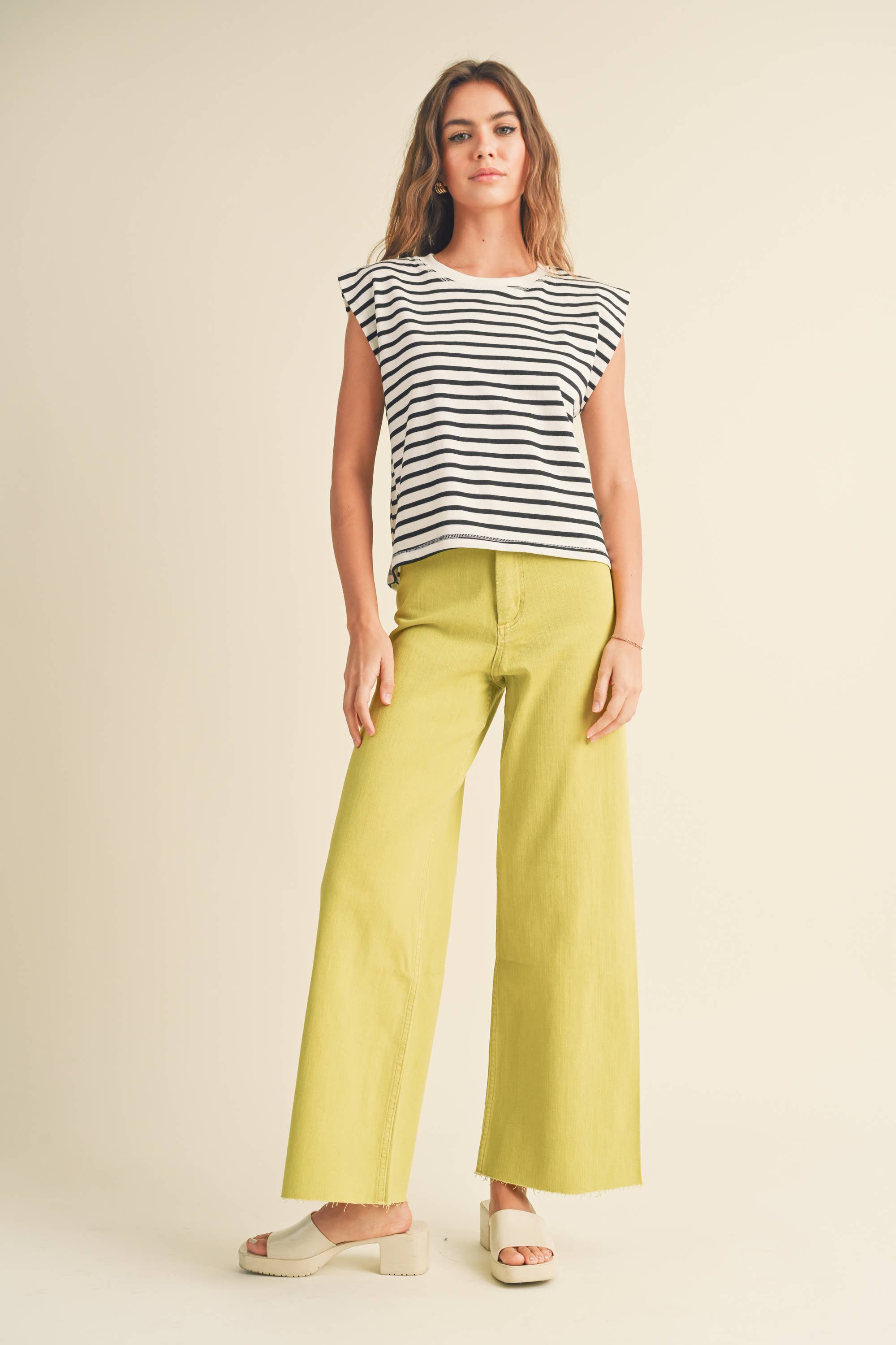 MIOU MUSE - Vente Jean – femme - Pantalon en denim droit à jambes larges MMP62327