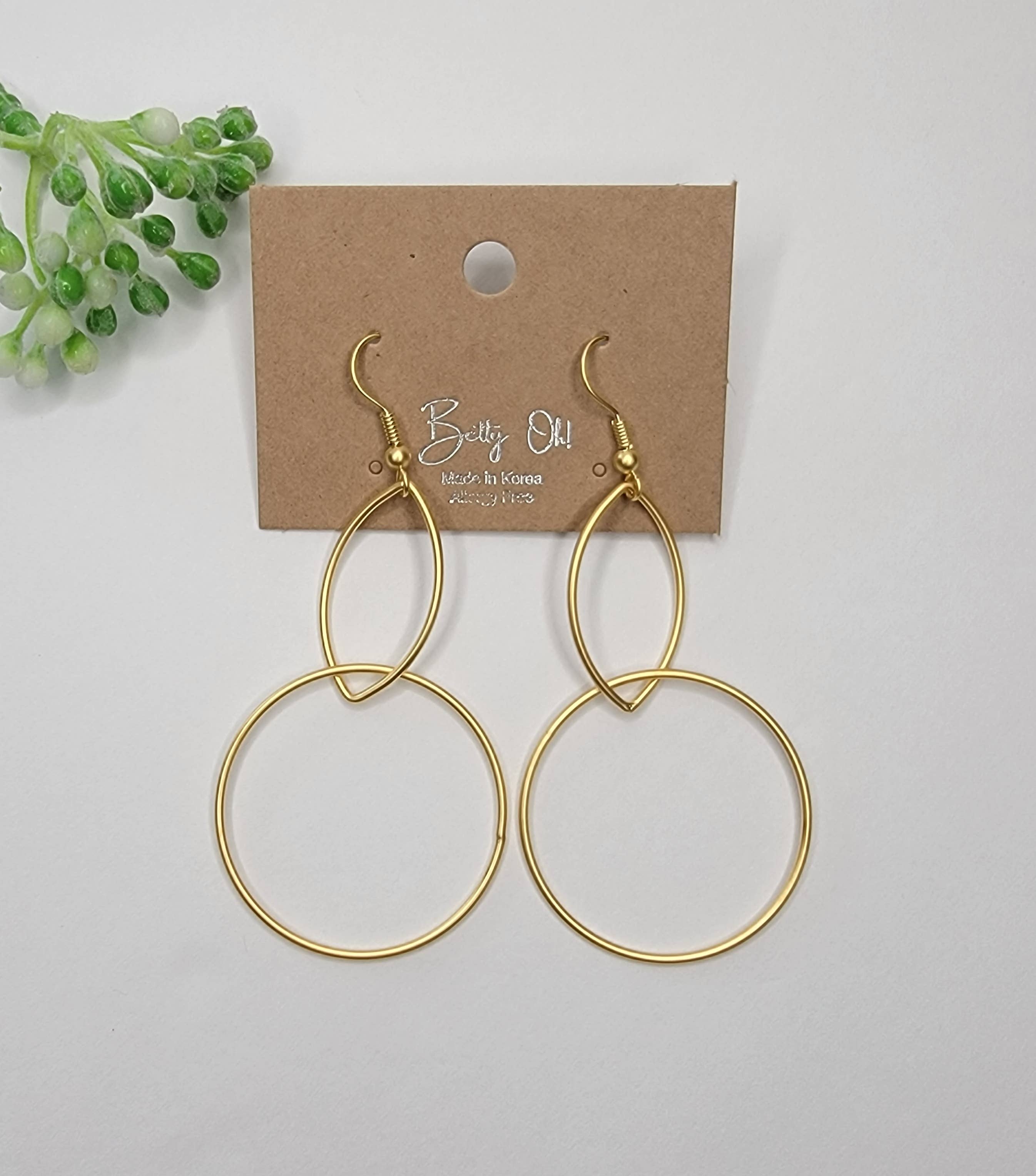BETTYOH INC - Wholesale Dangle Earrings - Dangle Earrings