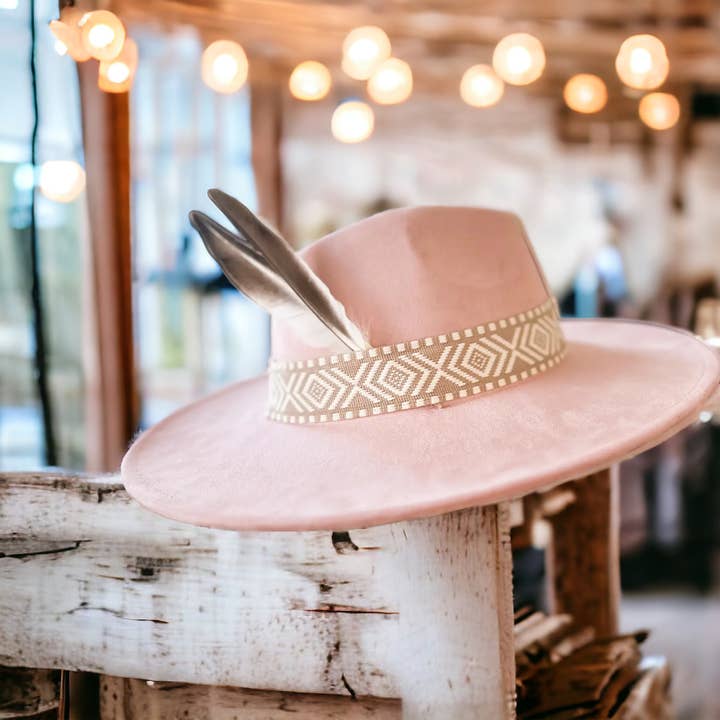 Cinturino in tessuto azteco neutro per la vendita all'ingrosso da parte di Wild Indigo