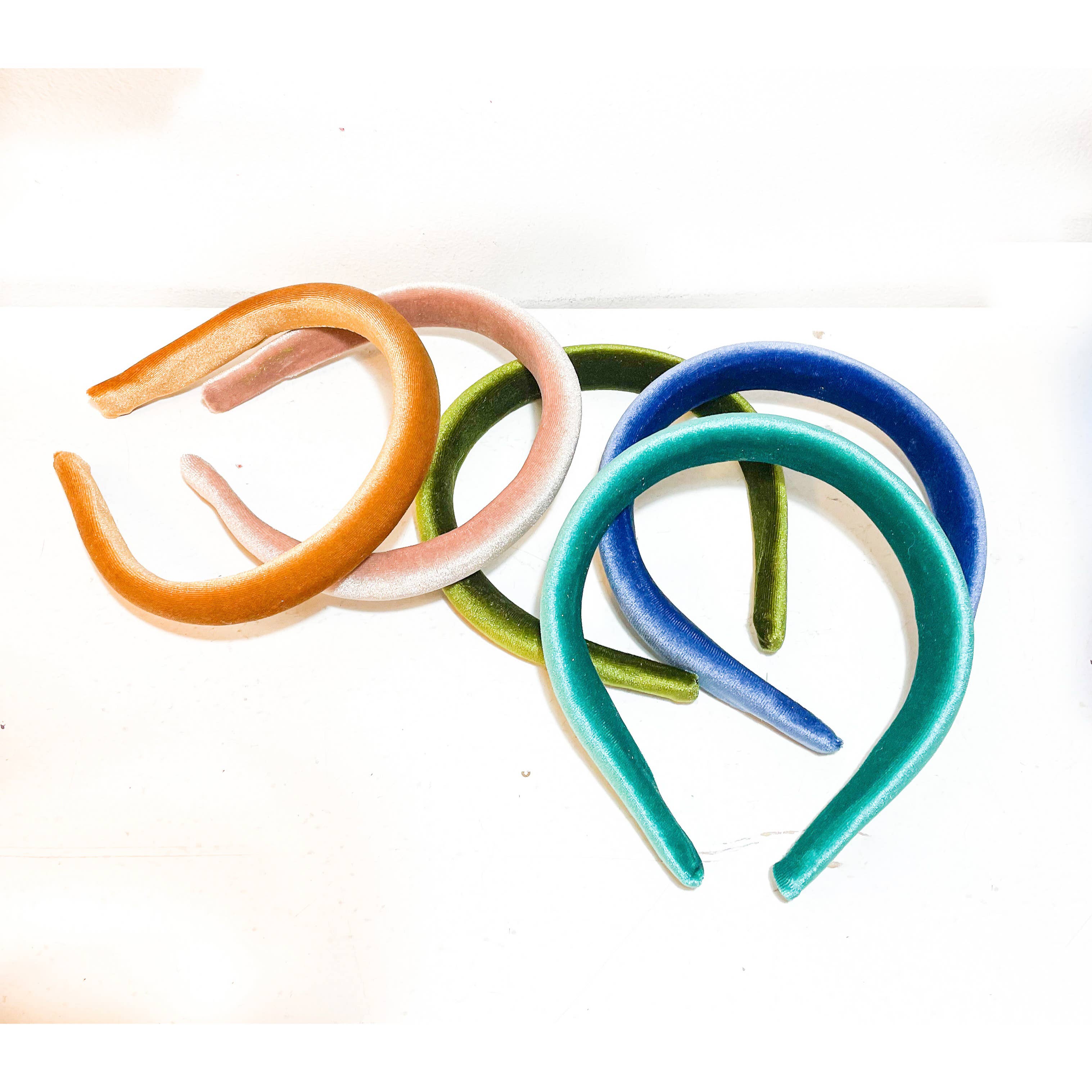 Iris Atelier - Wholesale Fashion Headband - Women's - Padded Velvet Headband - Small Thin1