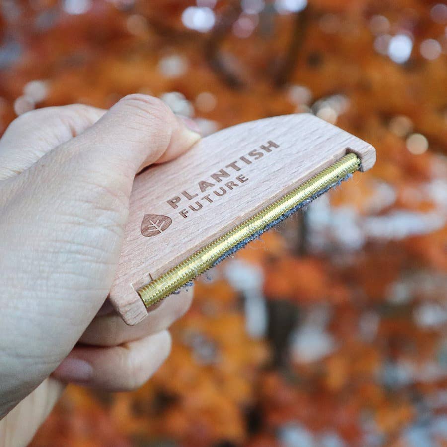 Plantish - Wholesale Lint Roller - Wooden Lint Remover5