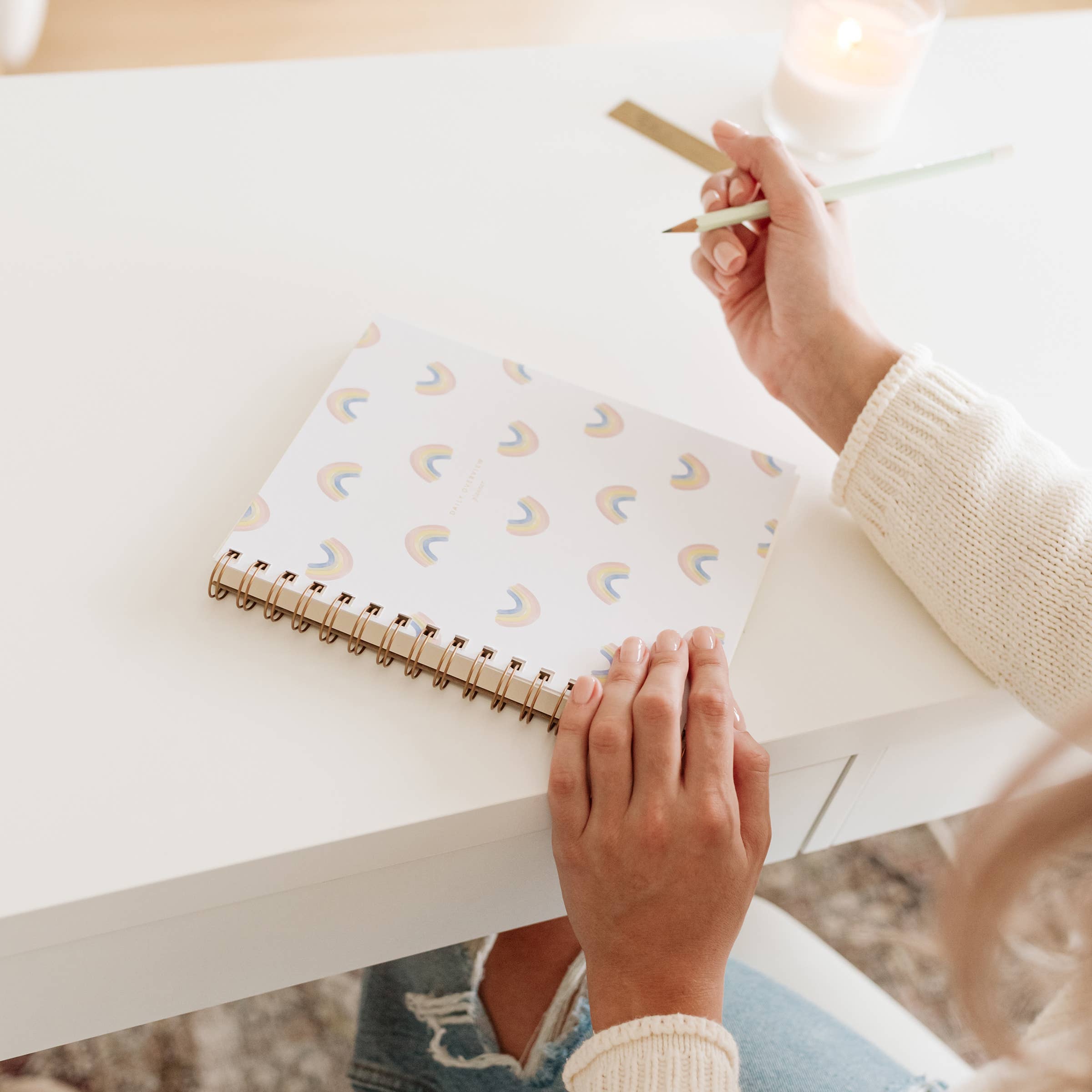 Ramona & Ruth - Wholesale Planner - Daily Overview Planner in Rainbow // Undated Desk Agenda2