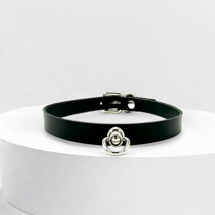 Black Mini Door Knocker Leather Choker for wholesale by Lunel Fashion