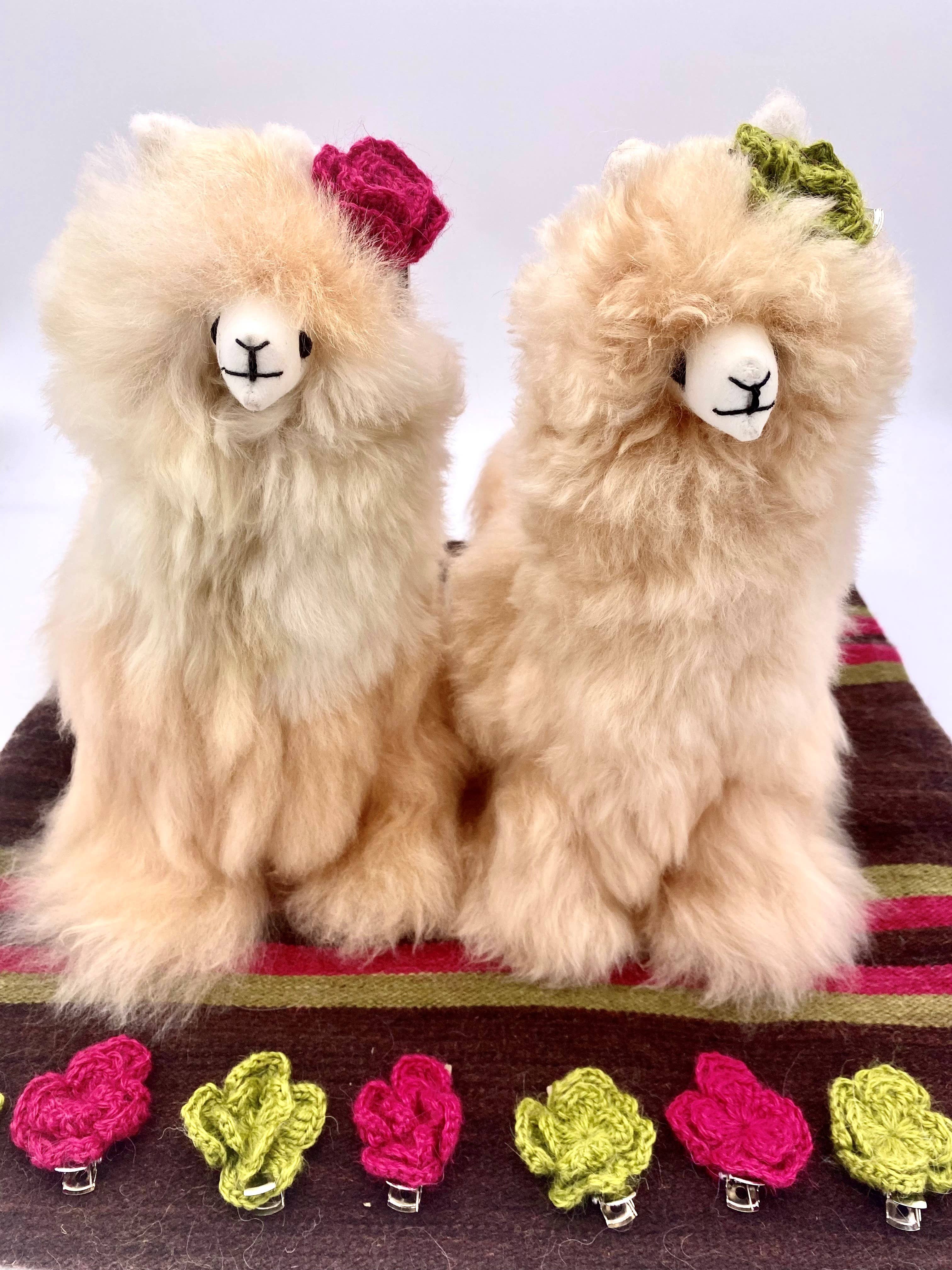 Blossom Inspirations – wholesale Fyllda/plyschleksaker - Barn och baby – Stående alpaca-leksak1