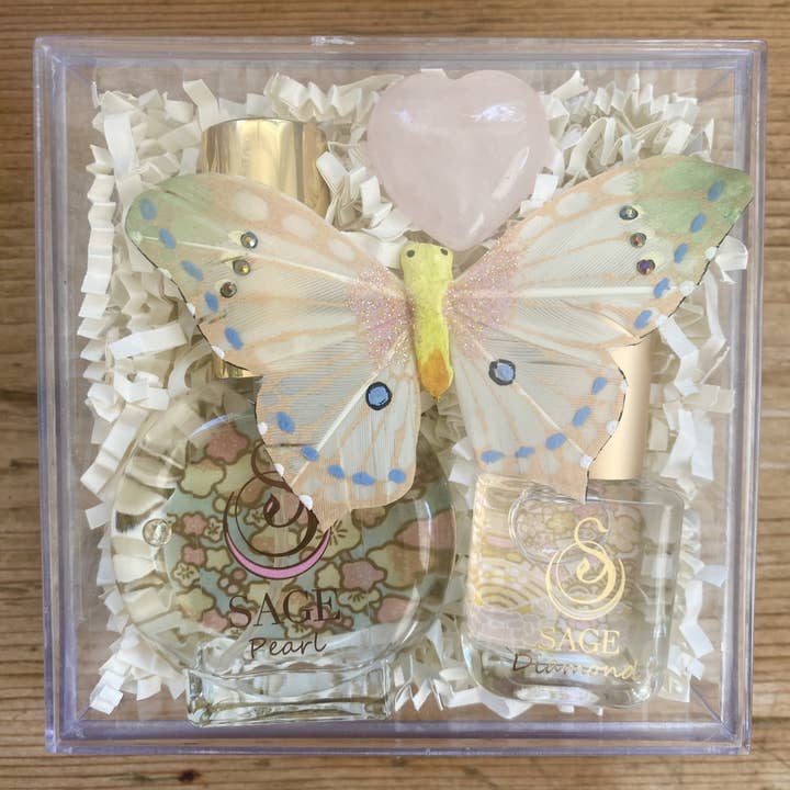 Organic Perfume Roller & Mini Fragrance Gift Set in Box with Crystal Heart – PRL & DIA
for wholesale by The Sage Lifestyle - A Gemstone Perfumery