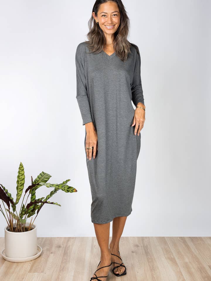 Lynette Midi Kjole (Charcoal) for engroshandel hos Ten Tomorrow