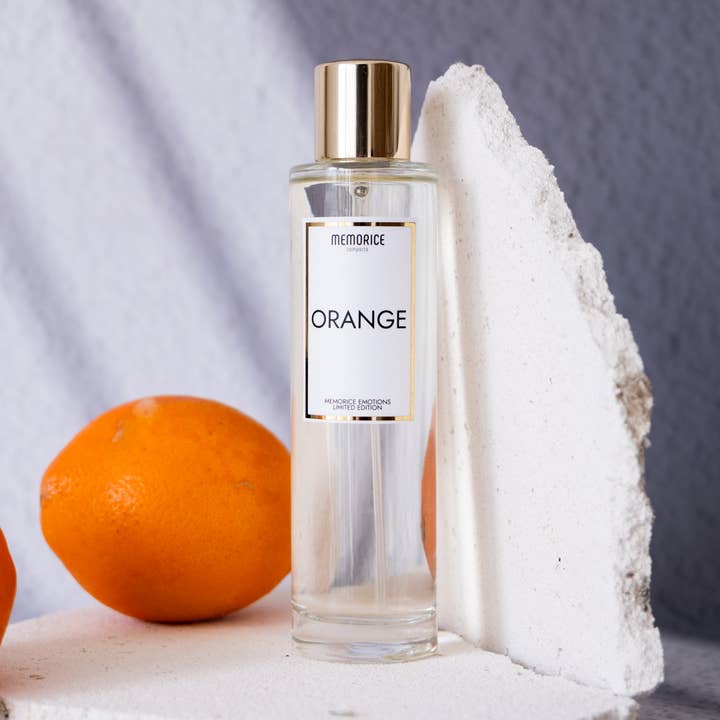 SPRAY POUR LA MAISON ORANGE (La collection Archive) pour la vente par MEMORICE