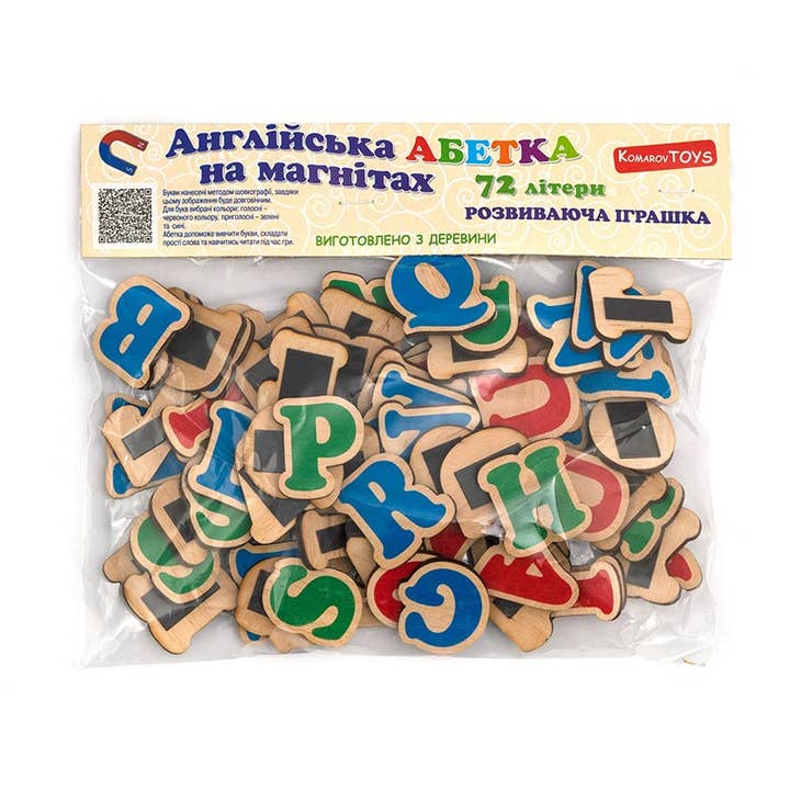 Elementi magnetici dell'alfabeto inglese in legno, modello Montessori per la vendita all'ingrosso da parte di Komarov Toys