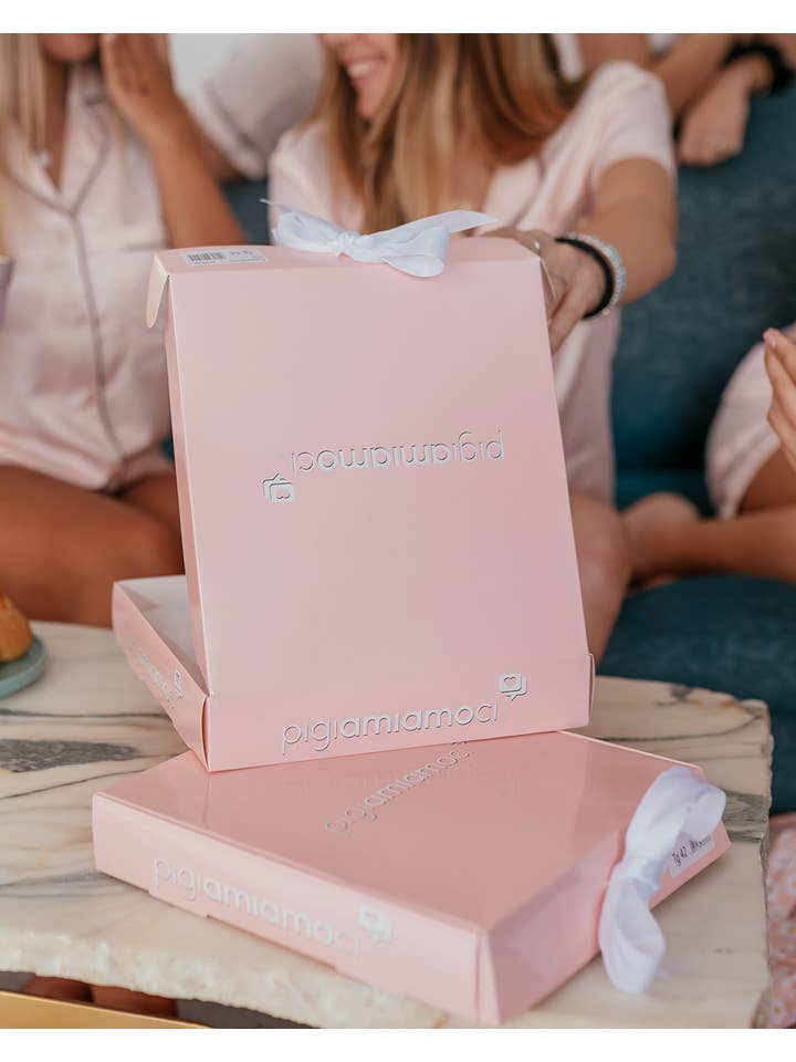 Pigiamiamoci - Wholesale Sleepwear Set - Women's - Women's Pajamas with Short-Sleeve Open Top and Pants2