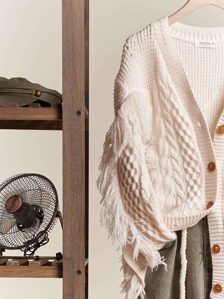 Mello. - Wholesale Cardigan - Women's - Oversized Knit Pattern Cardigan with Fringes2