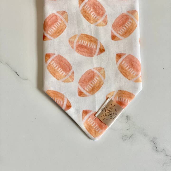 The Sunny Dog Co – wholesale Bandana - Hund – Hundbandana med fotbollstema4