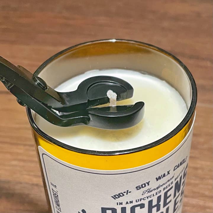 Wick Trimmer for wholesale by Dickens Candles