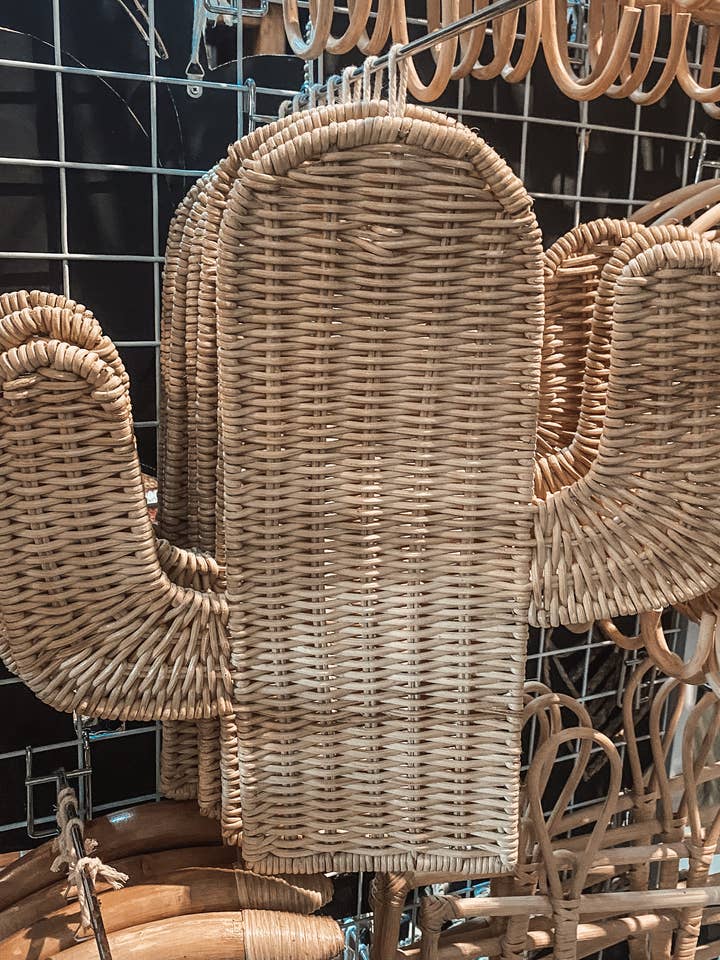 Cactus rattan væg udsmykning for engroshandel hos Kayu Living Bali