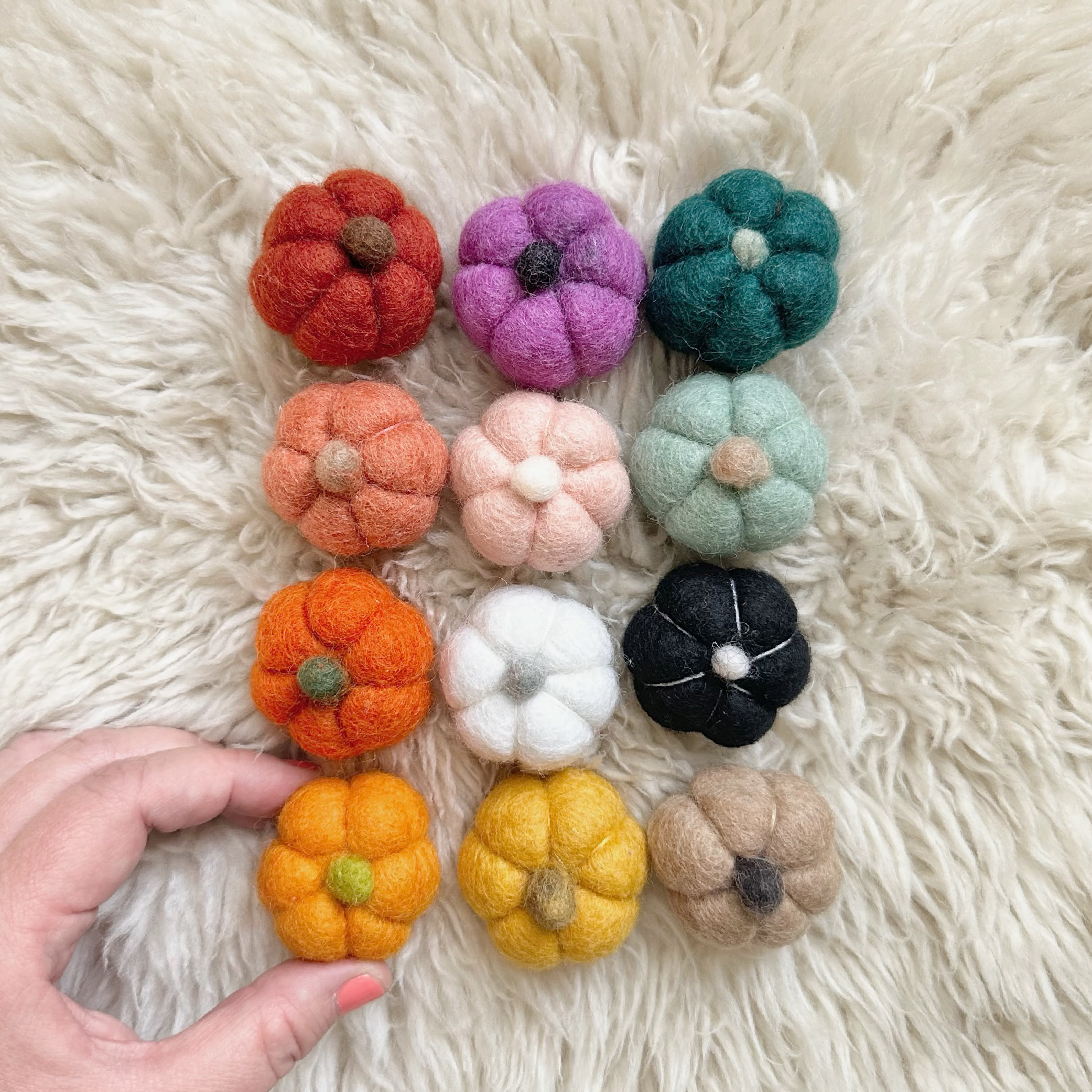 Sheep Farm Felt - Vente Décorations de table - Felt Pumpkins | Mélangez et associez votre potiron3