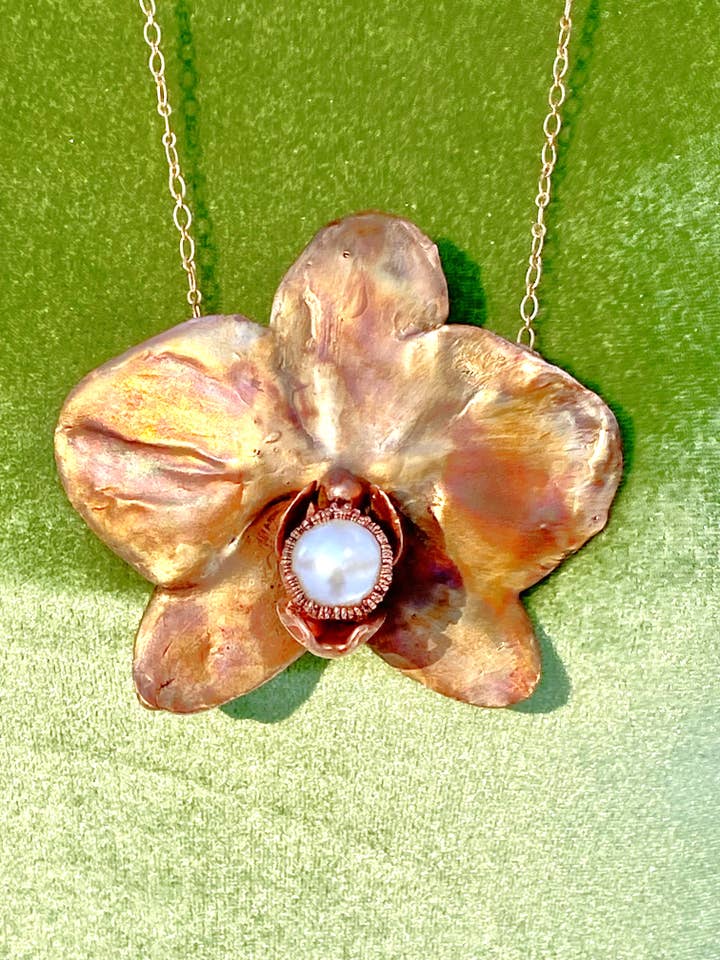 Colar Real Orchid Flor - Cobre Electroformado por atacado de The Posh’mina
